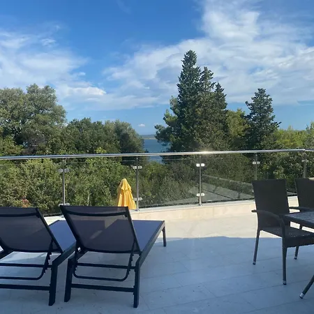 Mit Pool By Interhome Appartement