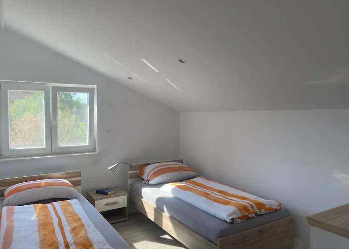 Mit Pool By Interhome *