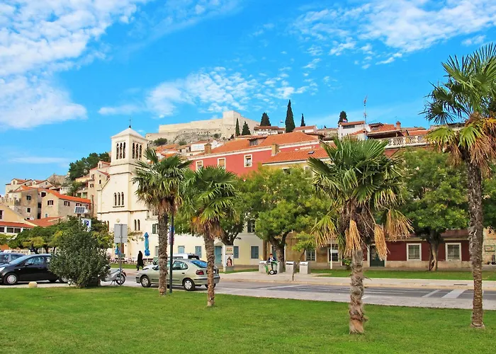 Mit Pool By Interhome 빌리제