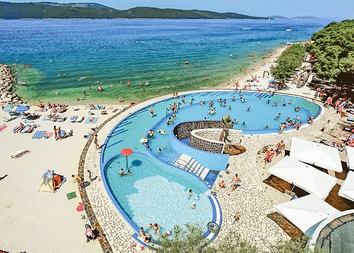 아파트 Mit Pool By Interhome